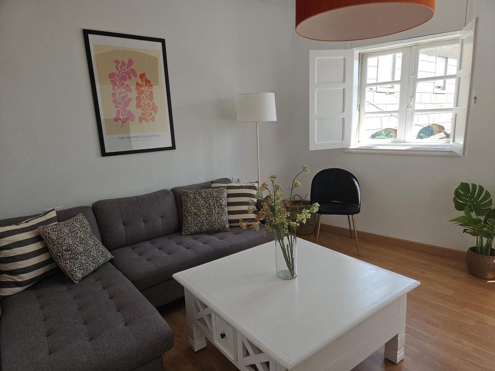 Apartamentos Mirador De San Telmo Tui Bagian luar foto