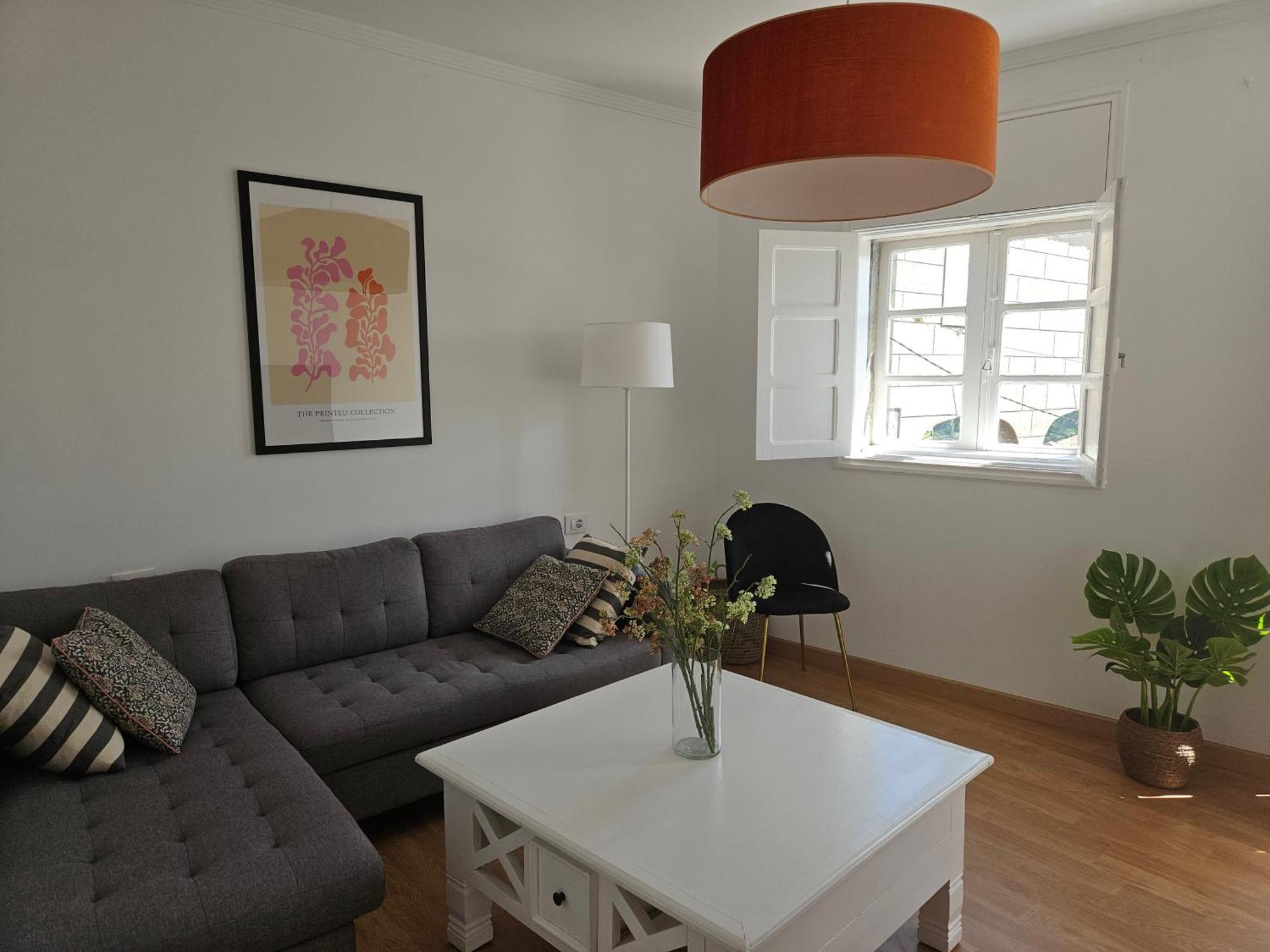 Apartamentos Mirador De San Telmo Tui Bagian luar foto